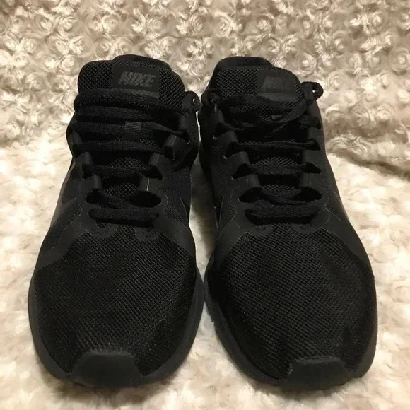 NIKE Downshifter 8 Low-Top Running Shoes - Picture 2 of 7